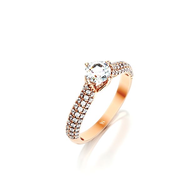 Luxusní zásnubní prsten – růžové zlato